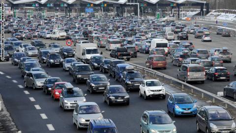 احذر من قضاء ساعات طويلة في التنقل احذر من قضاء ساعات طويلة في التنقل