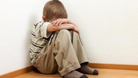 الطفل الذي يتعرض للعنف أكثر عرضة للسمنة عند الكبر  الطفل الذي يتعرض للعنف أكثر عرضة للسمنة عند الكبر